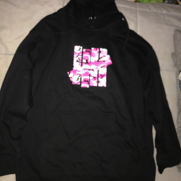 Antisocial Undefeated Hoodie - Picture 2 of 4